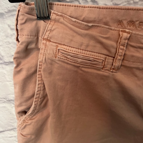 Men's American Eagle Khaki Shorts- Size 32 - Picture 3 of 5